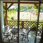 Na Jurze Z Widokiem Na Zamek Jacuzzi Sauna Beczka Wypozyczalnia Rowerow Elektrycznych