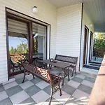 Na Jurze Z Widokiem Na Zamek Jacuzzi Sauna Beczka Wypozyczalnia Rowerow Elektrycznych * Ogrodzieniec