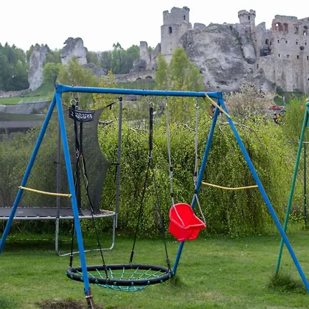 Na Jurze Z Widokiem Na Zamek Jacuzzi Sauna Beczka Casa rural Ogrodzieniec