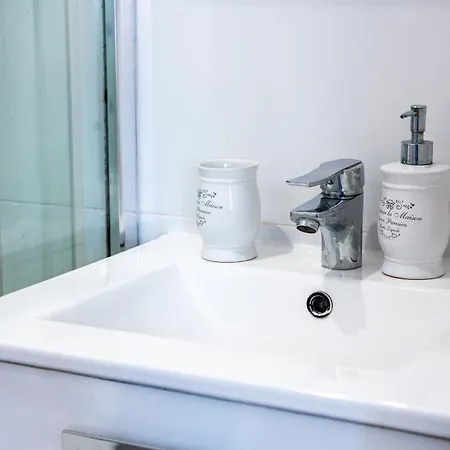 Na Jurze Z Widokiem Na Zamek Jacuzzi Sauna Beczka Wypozyczalnia Rowerow Elektrycznych Basen Landhuis *