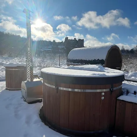 Na Jurze Z Widokiem Na Zamek Jacuzzi Sauna Beczka Wypozyczalnia Rowerow Elektrycznych Basen * Ogrodzieniec
