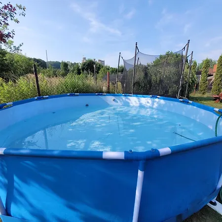 Na Jurze Z Widokiem Na Zamek Jacuzzi Sauna Beczka Wypozyczalnia Rowerow Elektrycznych Basen Landhuis Ogrodzieniec