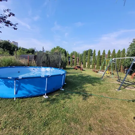 Landhuis Na Jurze Z Widokiem Na Zamek Jacuzzi Sauna Beczka Wypozyczalnia Rowerow Elektrycznych Basen Ogrodzieniec