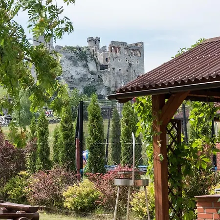 Na Jurze Z Widokiem Na Zamek Jacuzzi Sauna Beczka Wypozyczalnia Rowerow Elektrycznych Basen