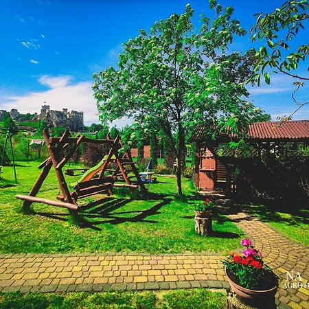 Na Jurze Z Widokiem Na Zamek Jacuzzi Sauna Beczka Wypozyczalnia Rowerow Elektrycznych Basen Landhuis Ogrodzieniec