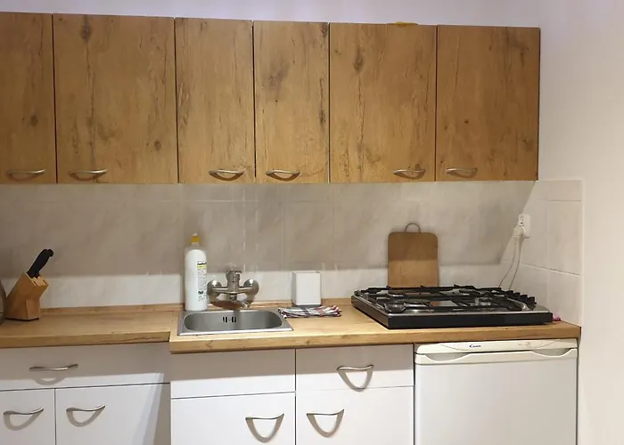 Εξοχικό σπίτι Agroturystyka Na Jurze Apartamenty Z Widokiem Na Zamek Jacuzzi Sauna Beczka Wypozyczalnia Rowerow Elektrycznych Ogrodzieniec