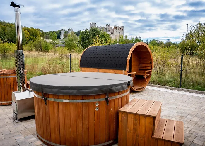 Agroturystyka Na Jurze Apartamenty Z Widokiem Na Zamek Jacuzzi Sauna Beczka Wypozyczalnia Rowerow Elektrycznych Ogrodzieniec