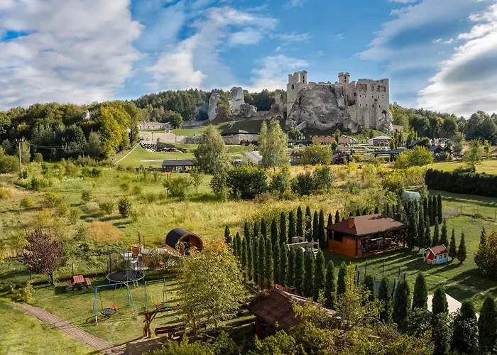 Agroturystyka Na Jurze Apartamenty Z Widokiem Na Zamek Jacuzzi Sauna Beczka Country house *