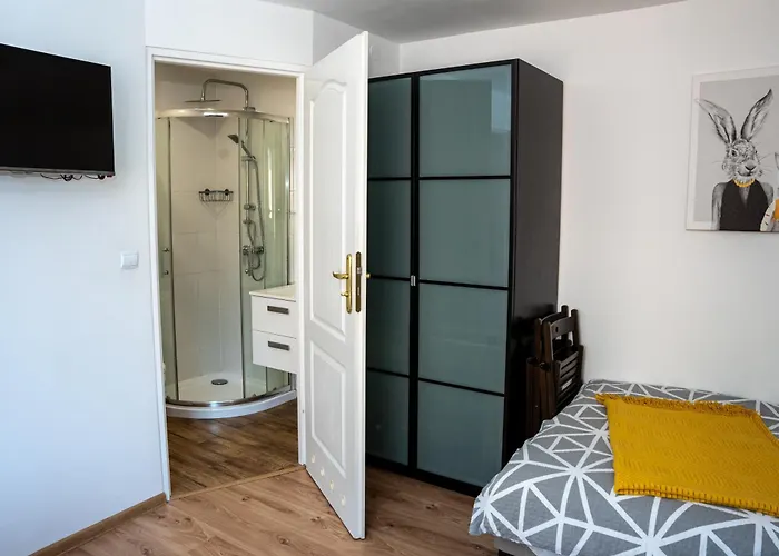 Na Jurze Jacuzzi Sauna Beczka Ogrodzieniec