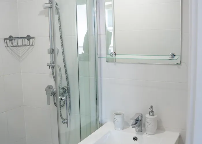 Agroturystyka Na Jurze Apartamenty Z Widokiem Na Zamek Jacuzzi Sauna Beczka Wypozyczalnia Rowerow Elektrycznych * Ogrodzieniec