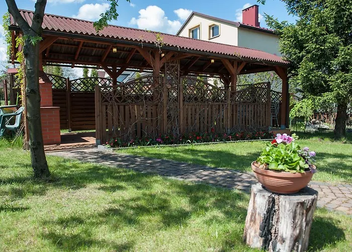 Εξοχικό σπίτι Agroturystyka Na Jurze Apartamenty Z Widokiem Na Zamek Jacuzzi Sauna Beczka Ogrodzieniec