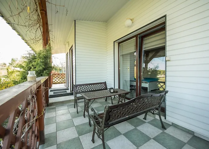 Εξοχικό σπίτι Agroturystyka Na Jurze Apartamenty Z Widokiem Na Zamek Jacuzzi Sauna Beczka Wypozyczalnia Rowerow Elektrycznych